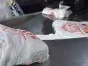 Vereadores de Porto Seguro aprovam lei que proíbe comercio de cobrar por sacolas plásticas.